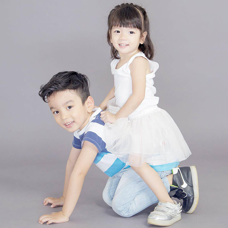 Home Children Cute Enjoyment